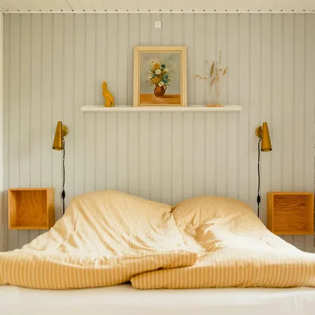 Casa de Férias Nordic 70s Gem Amidst The Dunes *